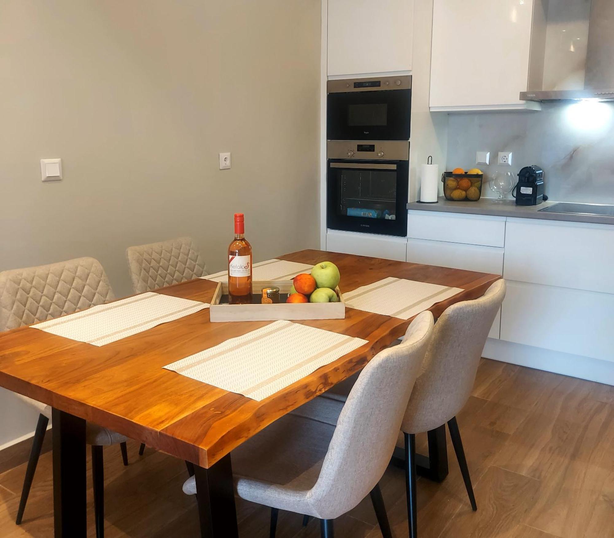 Adelinas' Apartment Аргостолион Экстерьер фото